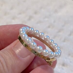 Vintage Faux pearl brooch pin